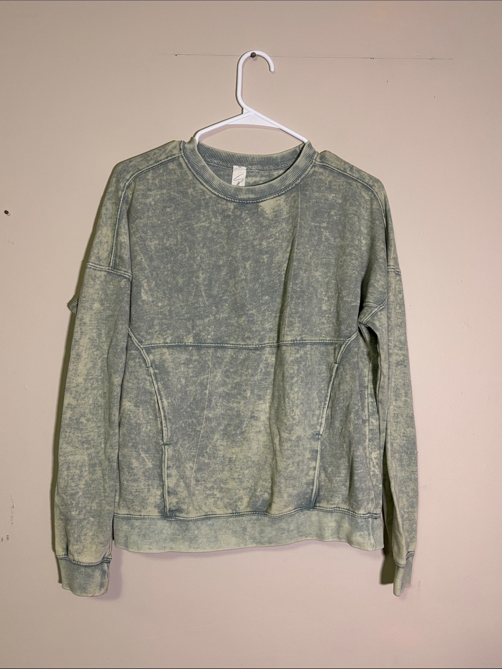 Acid Wash Sage Green Crewneck Sweatshirt OVERSIZED!! NWT